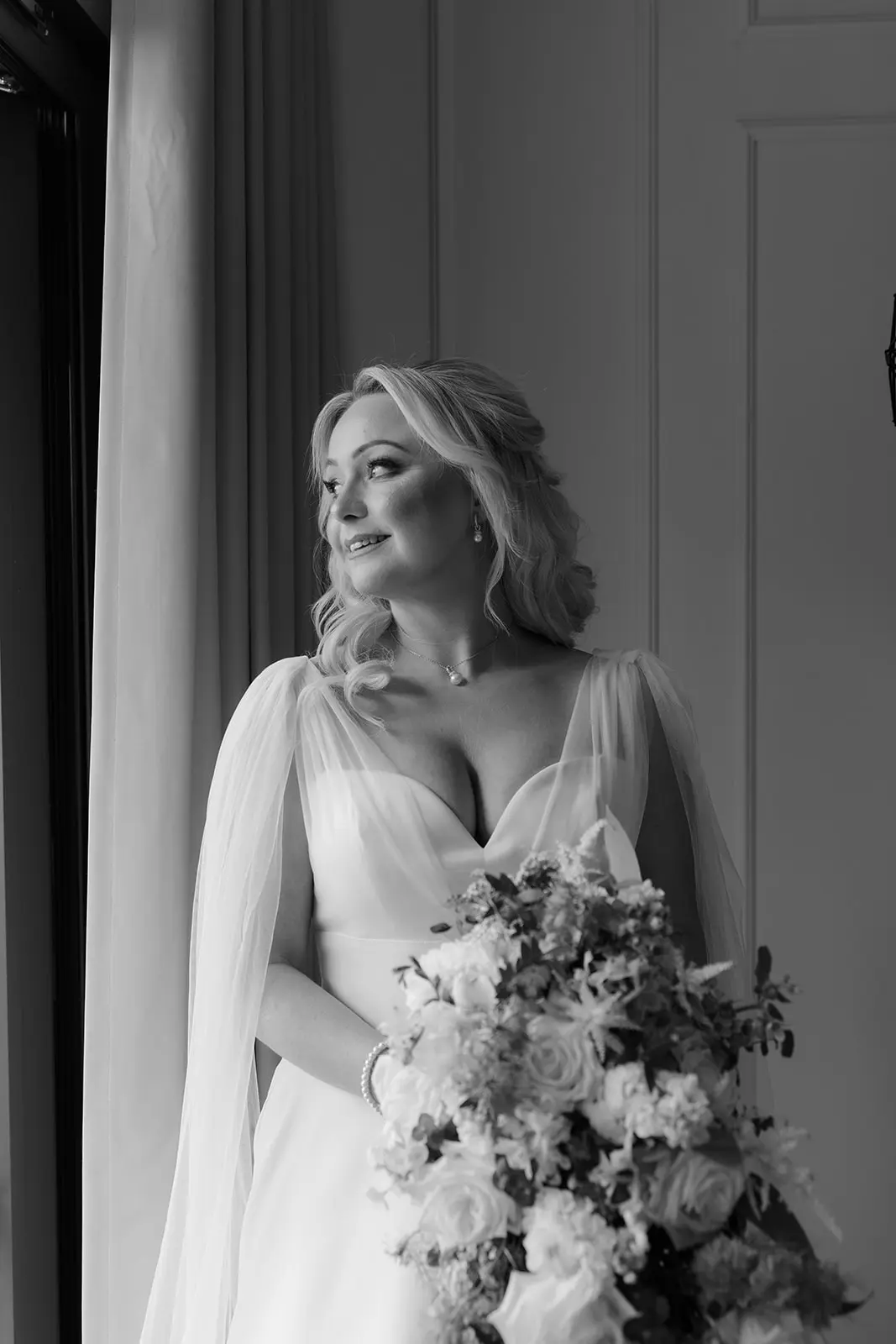 A black and white bridal portrait
